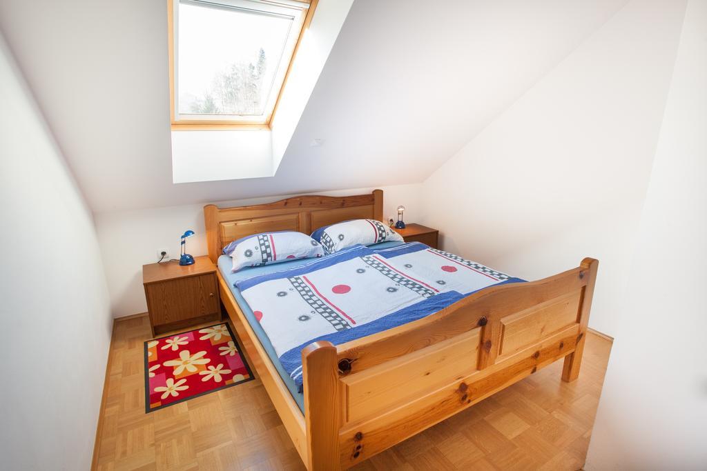 Apartments Lovec Cerkno Exterior photo