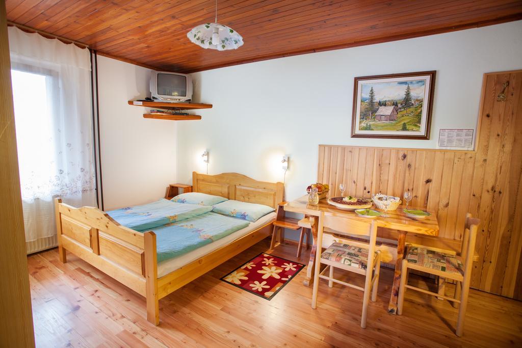 Apartments Lovec Cerkno Exterior photo